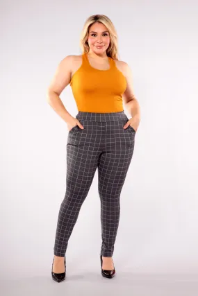 Plus Size Tummy Control Sculpting Treggings - Gray & White Plaid